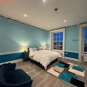 https://mountjoy-square-private-rooms.dublin-hotelsweb.com